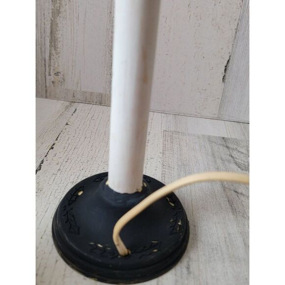 Halloween candle blood drip light up scary prop decor - Picture 5 of 6